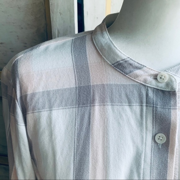 10 CROSBY DEREK LAM Cropped Pink Plaid Shirt - Picture 2 of 11